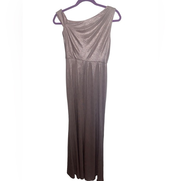 Adrianna Papell Cold-Shoulder Metallic Gown Size 4 Blush Pink Color - Picture 4 of 7